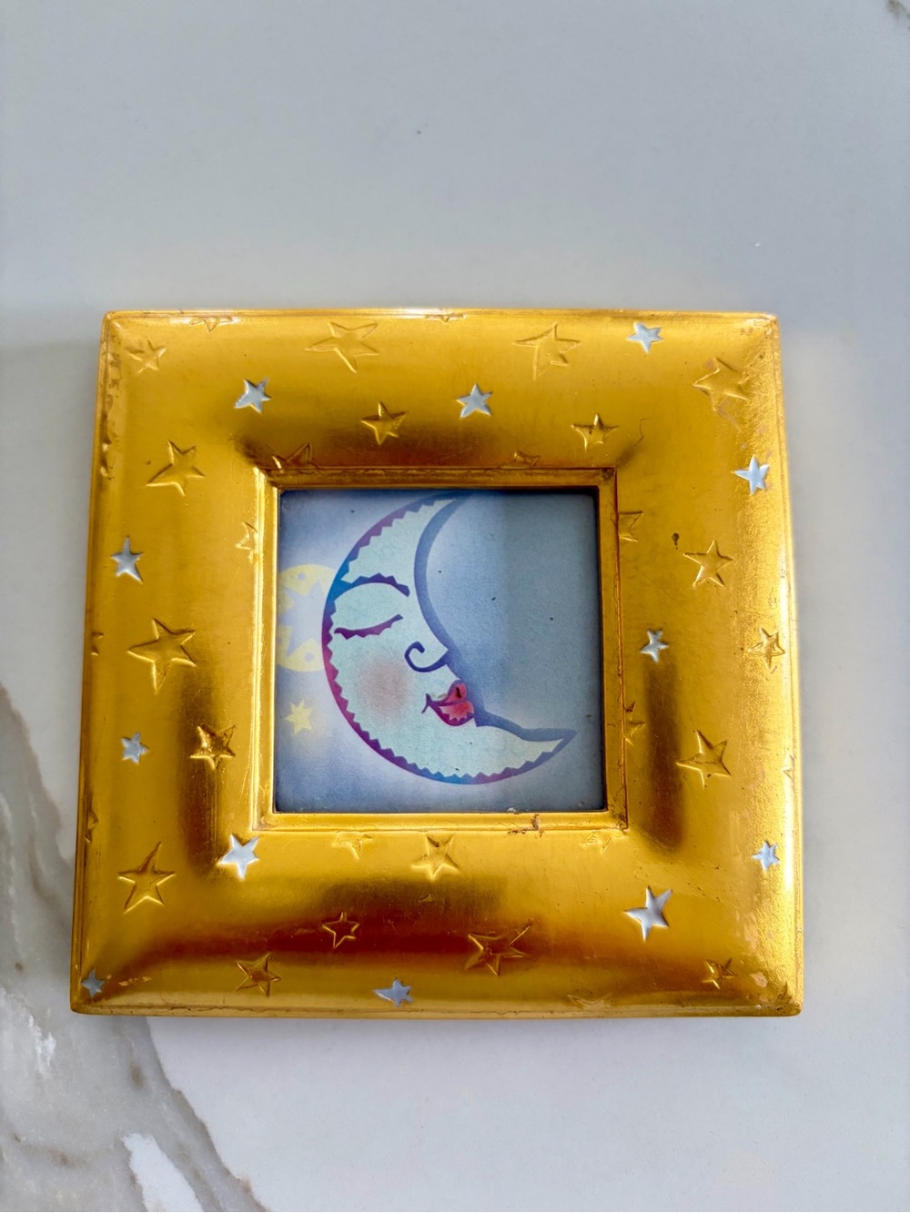 Vintage 1990s Gold Celestial Star Picture Frame with moon print 💫